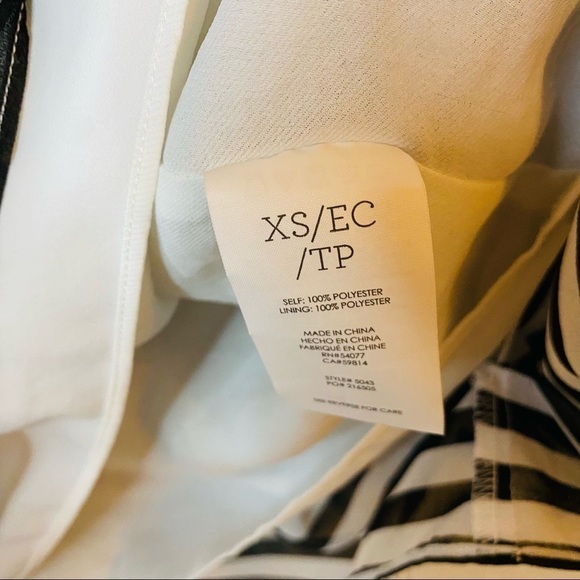 CAbi Linea Striped Cami Adjustable Straps Sz: XS - Picture 4 of 6